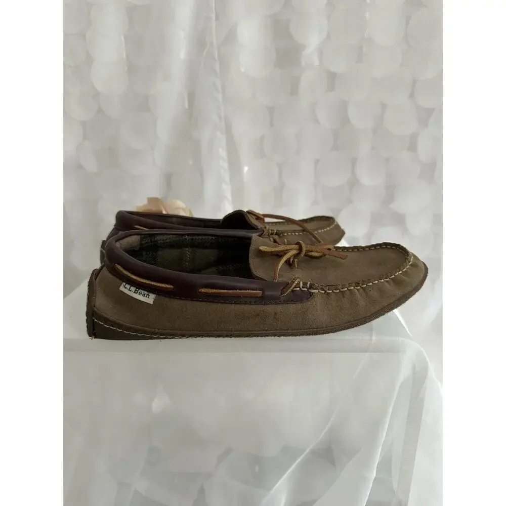 L.L. Bean Suede Hand-sewn Slipper Moccasin Flannel Lined Men's Size 9 Medium